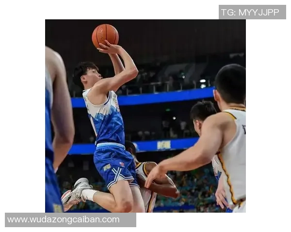 2017年CBA福建队与辽宁队激战回顾精彩瞬间与赛场亮点分析