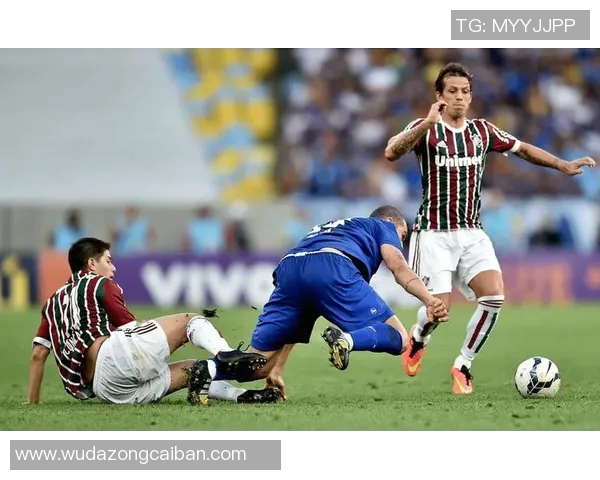 米竞技与圣保罗的激烈对决谁能在这场比赛中笑到最后