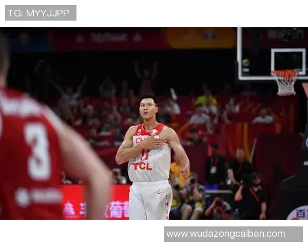 易建联的篮球传奇之路:从青涩少年到国家队核心的辉煌历程与未来展望 易建联的篮球传奇之路:从青涩少年到国家队核心的辉煌历程与未来展望